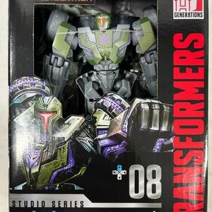 Transformers Hasbro WFC Studio Series Gamer Edition Deluxe Decepticon Soldier!